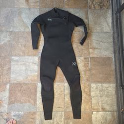 Xcel Mens Wetsuit Size Small BRAND NEW