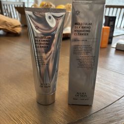 Allies Of Skin Molecular Silk Hydrating Cleanser