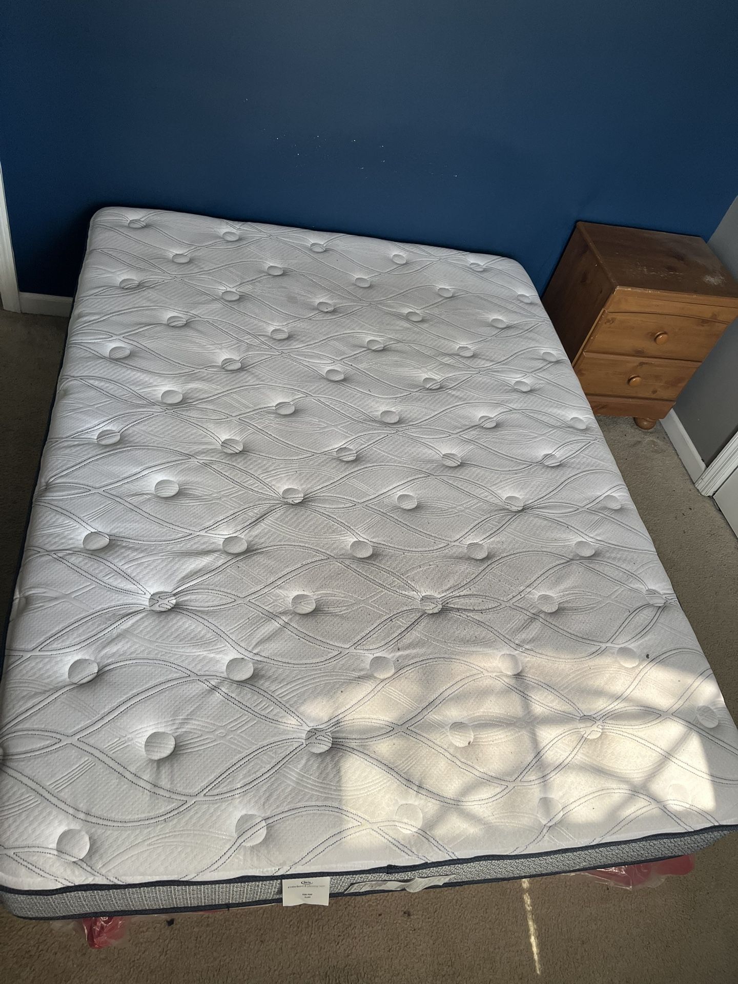 Mattess+box Spring