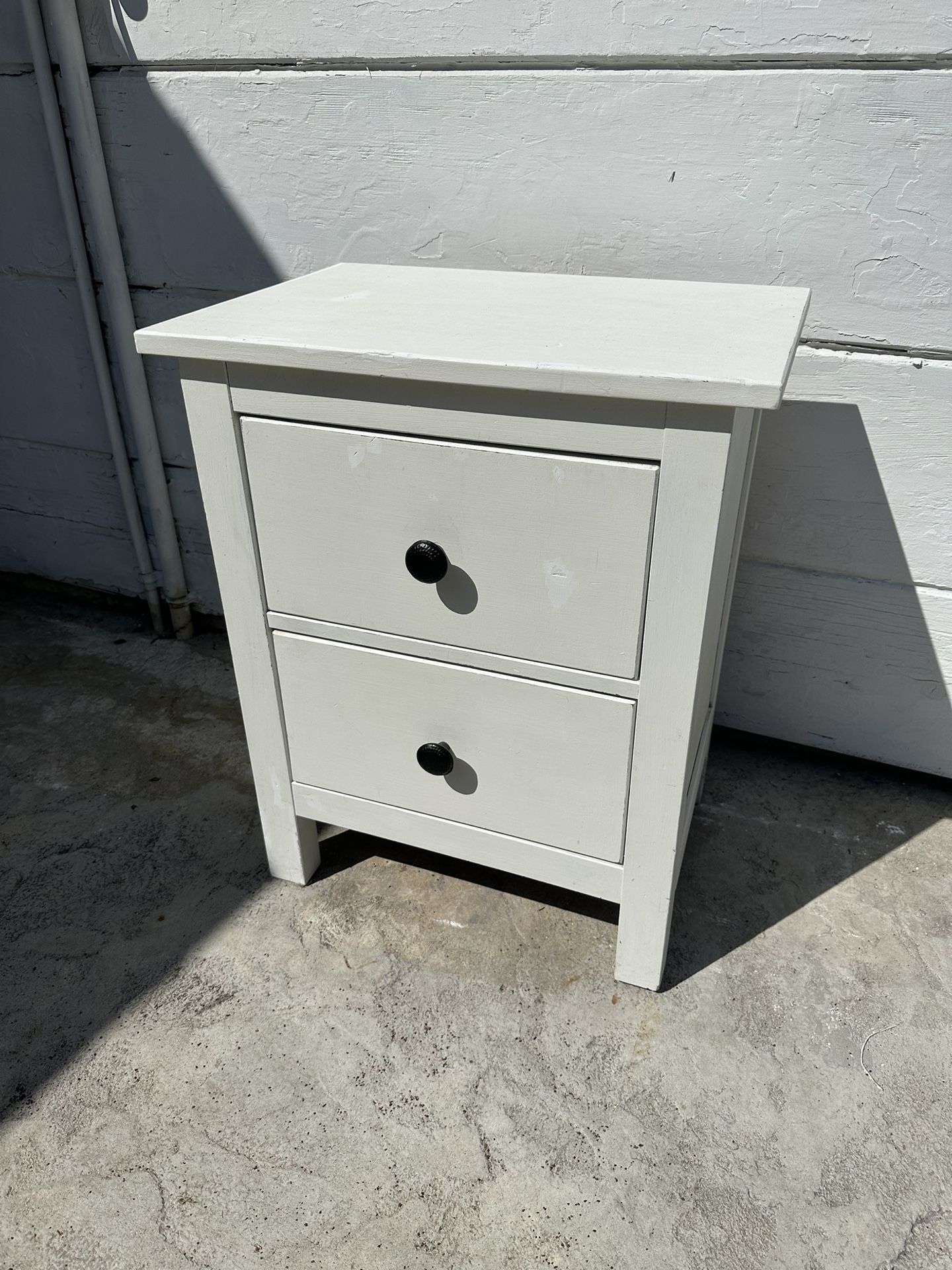 Chic Wooden White Nightstand with Drawers and Sliding Storage Organizer - SIZE: 22”w x 15.5”d x 25.5”h