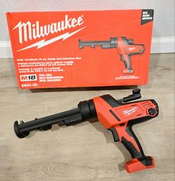 Milwaukee 18V 10 oz Caulk and Adhesive Gun