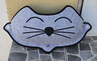 K & H Pet Products EZ Mount Kitty Face Window Bed