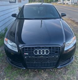 Audi A4 V6 3.2   S line