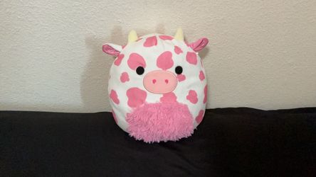 Pink cow squishmallow