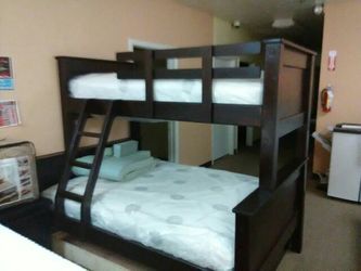 New bunk Made of pine