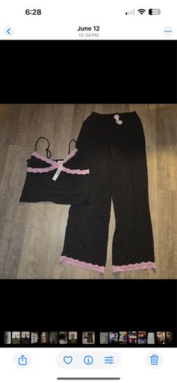 Pink Victoria’s Secret 2 -piece   pijama set , XL