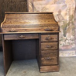 Roll top Desk and Chair