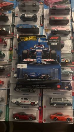Hot Wheels Premium F1 Series: Visa Cash App RB Formula One Team VCARB 01 Car #22