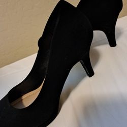 Black High Heels 👠 