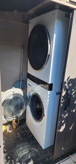 Stacked Washer & Dryer