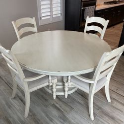 Round Kitchen Table