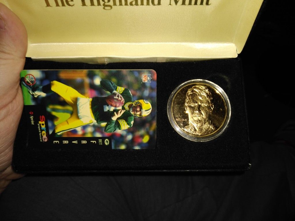 Highland mint Brett favre coin and phone card