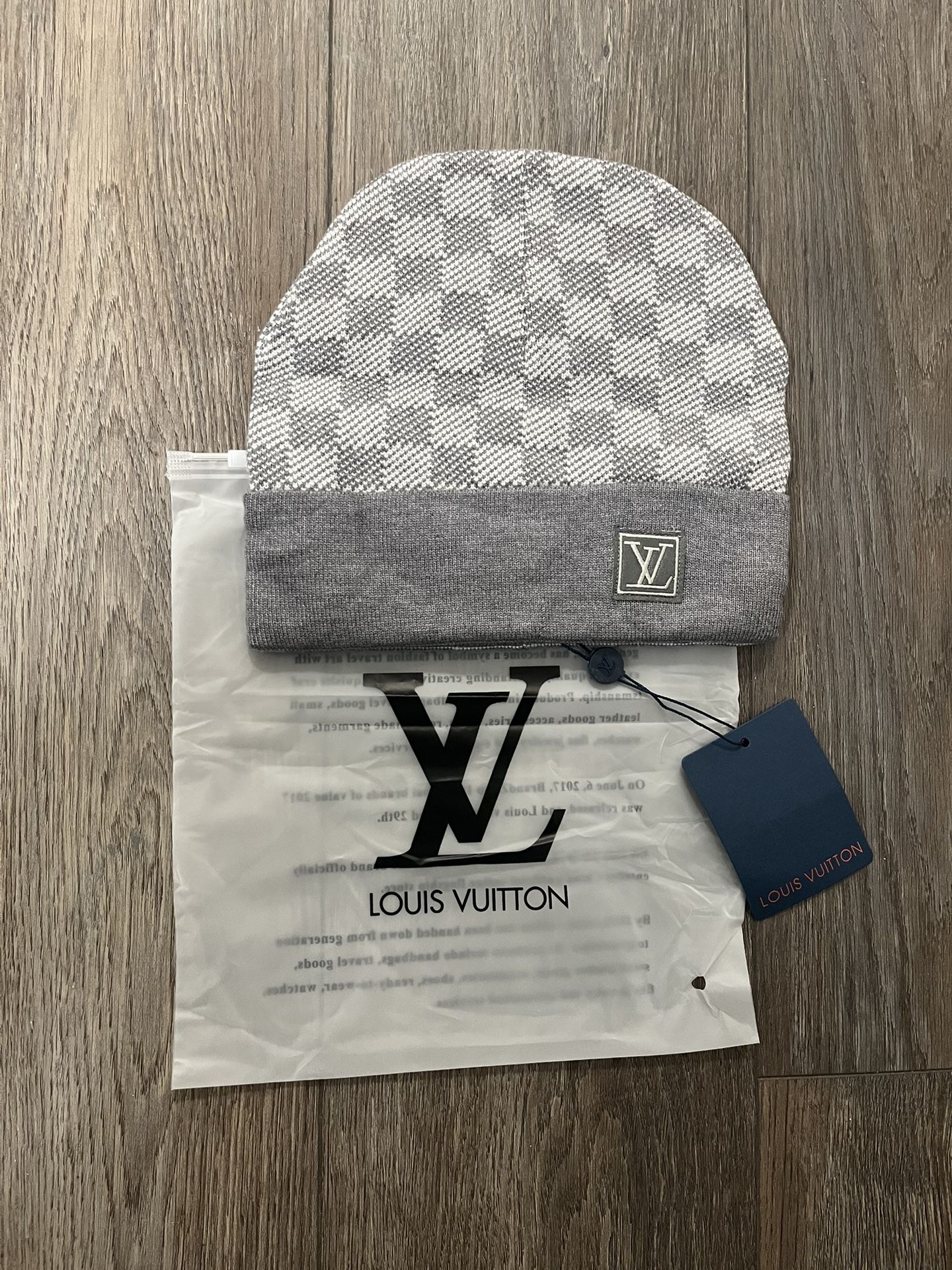 Lv Baines