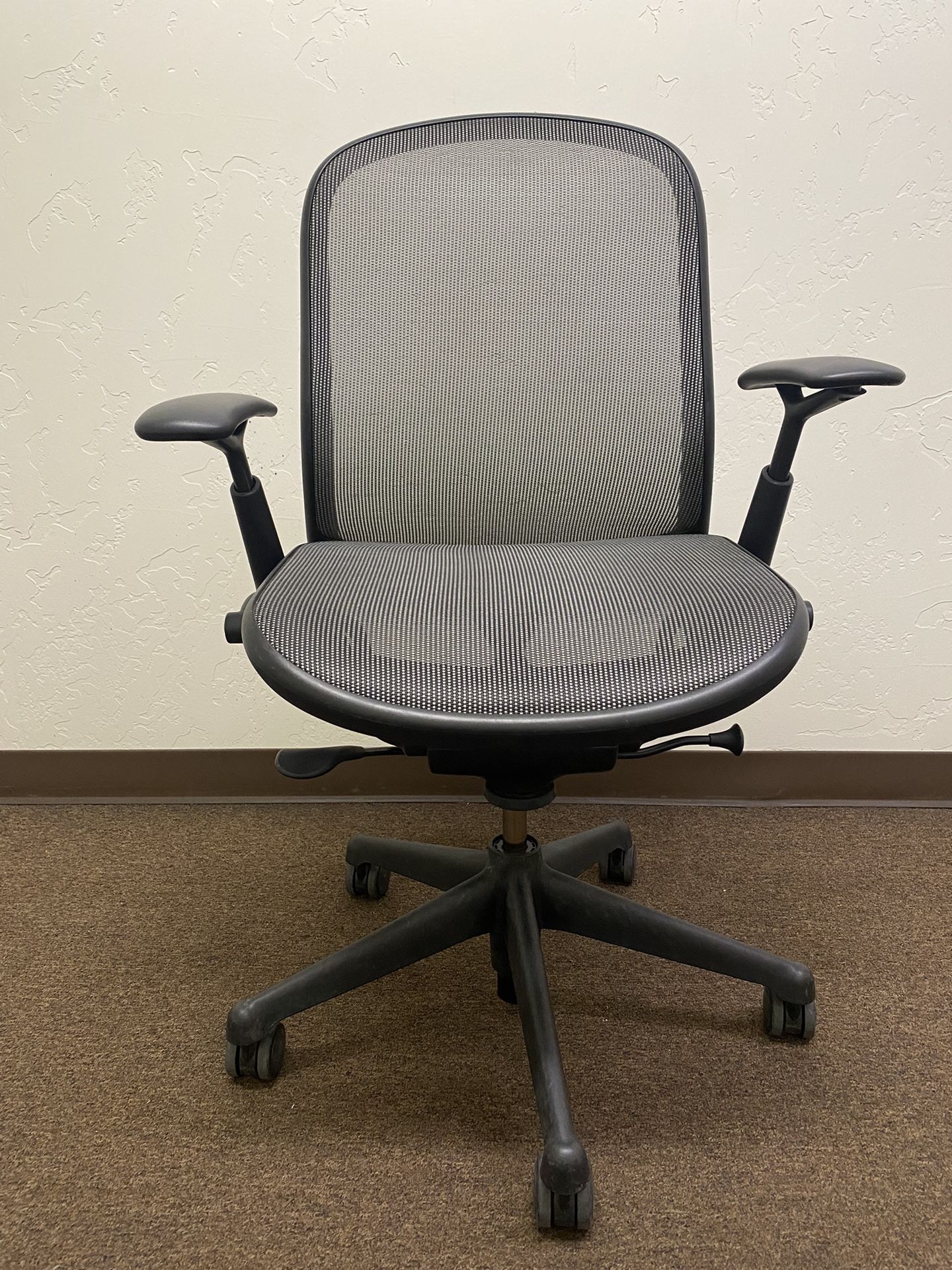Knoll ®️Chadwick Office Chair