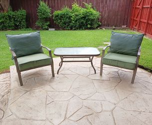 Patio Set with 2 Chairs and Coffee Table