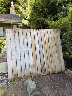 Free fence wood