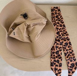 Safari Bucket Hat with Leopard Print Scarf