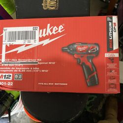 Milwaukee Drill 