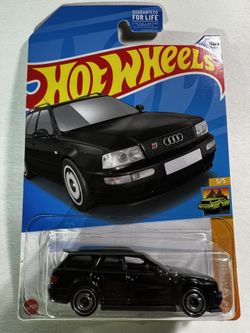 Hot Wheels 94 Audi Avant RS2