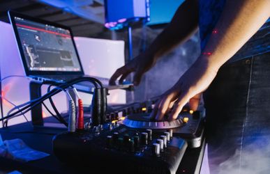 Dj,Photo And Video