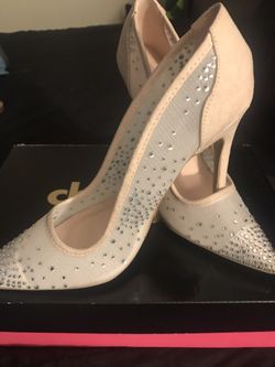 Muave and Rhinestone women’s heels size 7