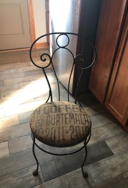 Shabby Chic metal chair.