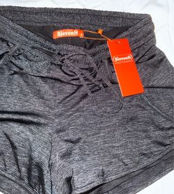 BlevonH women’s running shorts size M