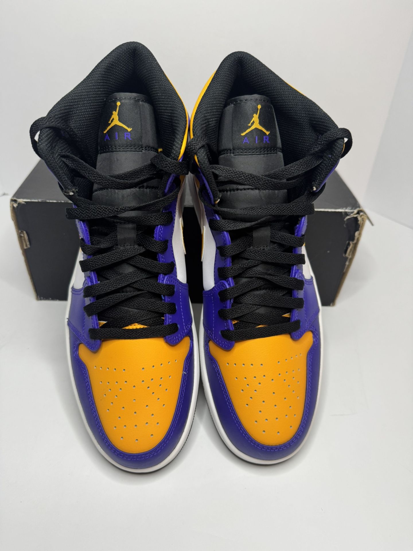 Air Jordan 1 Mids \