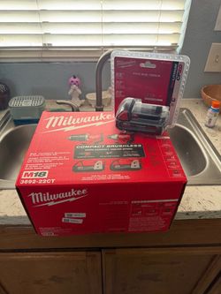 Milwaukee M18 Compact Brushless 2-Tool Combo Kit
