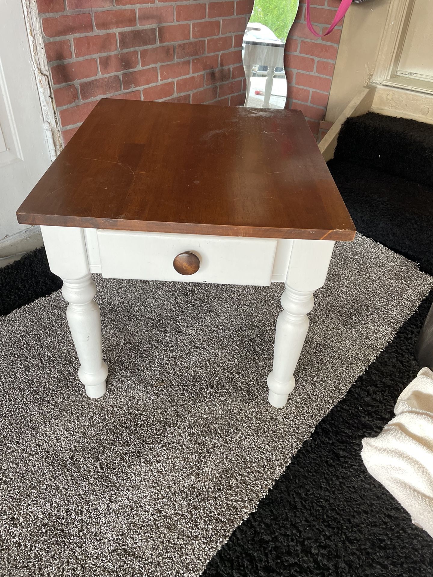Nice End Table