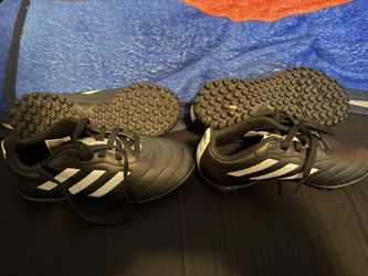 Indoor Soccer Shoes Size 11&12 Kids