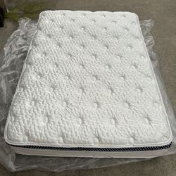 The Winkbed Luxury Firm, Full Mattress, Frost Cooling Cover, Like New, Perfect Condition