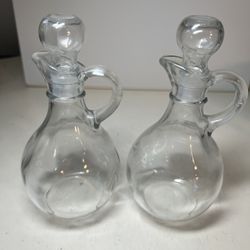 Vintage Oil Snd Vinegar Crusts