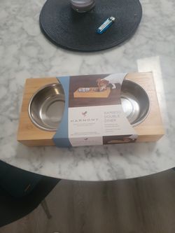 Dog bowls set