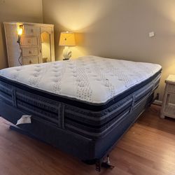 Queen Mattress & Boxspring
