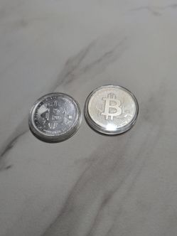 2 silver 1 oz Bitcoin coins