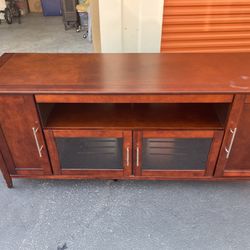 TV Stand/Cabinet