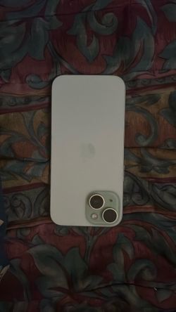 iPhone 15