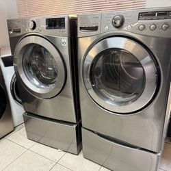 Lg Washer And Gas Dryer Set 