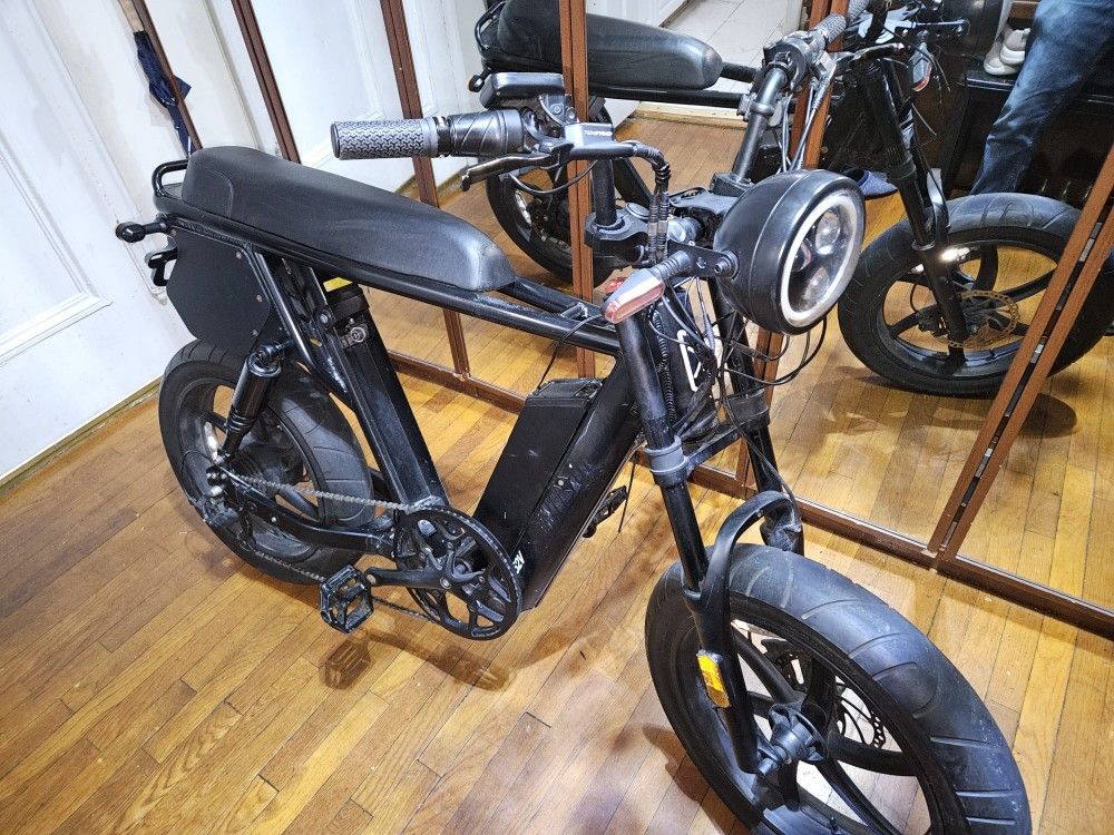 Juiced BIKES Hyperscrambler Black
