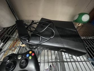 Xbox 360 Slim W Control And Cables 