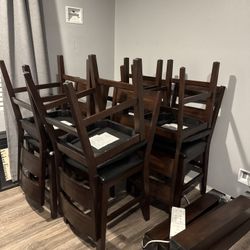 Barstool Height Table And 8 Chairs 