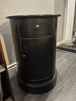 Wooden cabinet