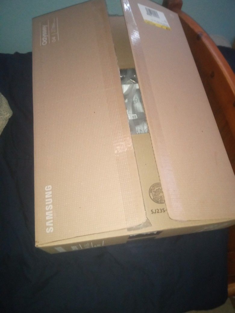 Samsung Odyssey G4 Monitor