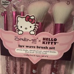 hello kitty make up brushes