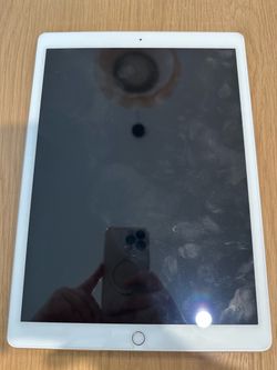 iPad Pro 12.9” Model A1584