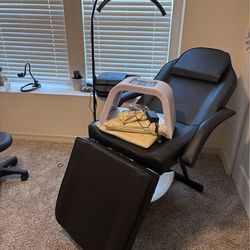 Aesthetician professional chair with covers , Lamp, LED LIGHT,