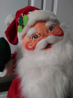 Huge Sale On This Addorable 30 Inch Anna Lee Santa It Great Shape No Stains Or Tears Been Sealed In Tote