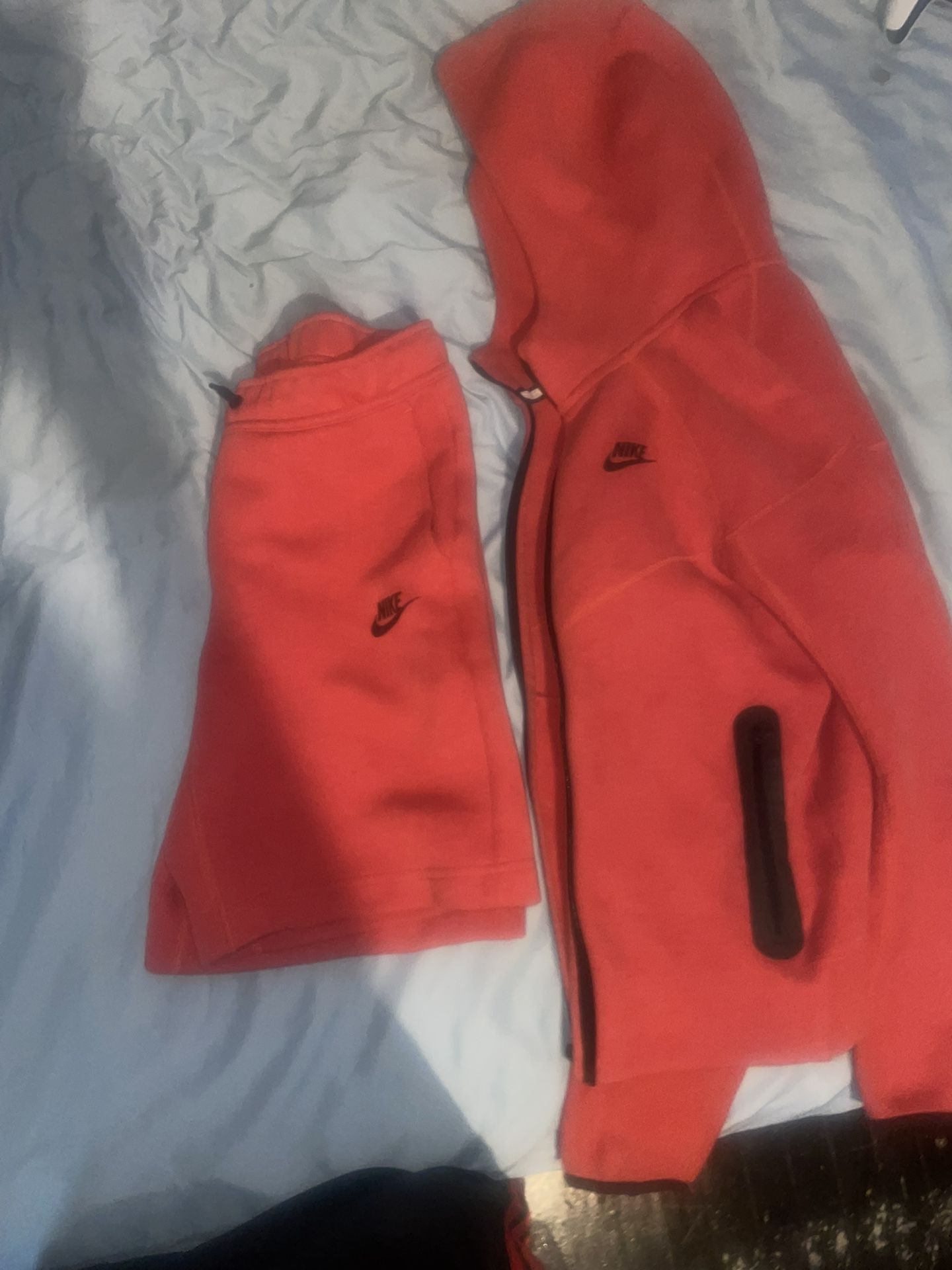 Nike Tech Fit