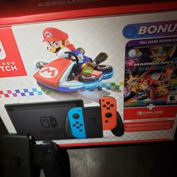 NINTENDO SWITCH BUNDLE 